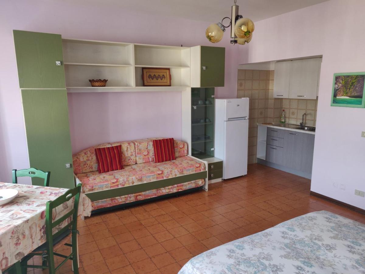 Ferienwohnung Residenza Il Poggio San Bartolomeo Al Mare Exterior foto
