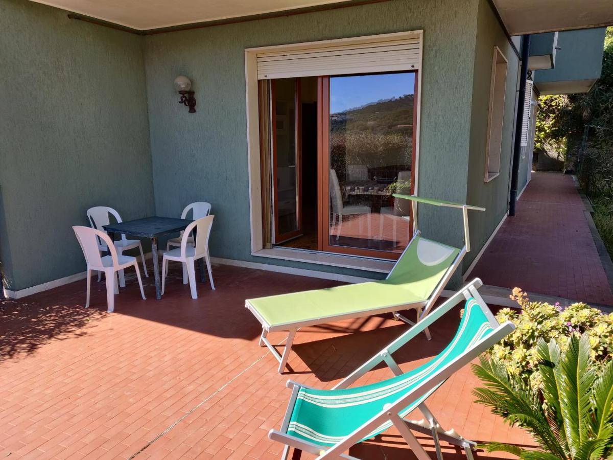 Ferienwohnung Residenza Il Poggio San Bartolomeo Al Mare Exterior foto