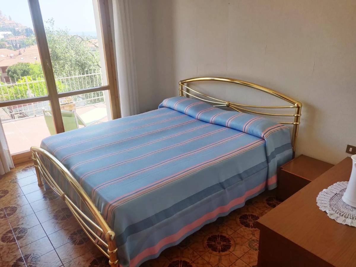 Ferienwohnung Residenza Il Poggio San Bartolomeo Al Mare Exterior foto